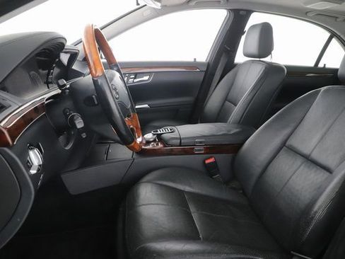 Used 2008 Mercedes-Benz S 550 image 16