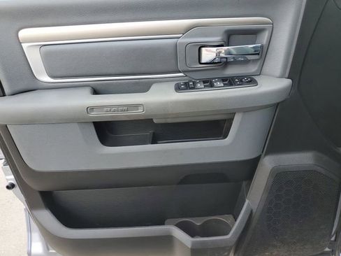 Used 2019 RAM 1500 Classic Warlock image 17