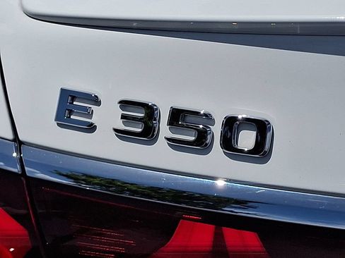 Used 2025 Mercedes-Benz E 350 Sedan image 30