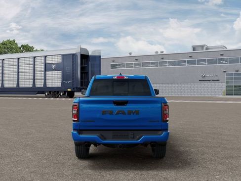 New 2026 RAM 1500 Laramie AWD/4WD image 7