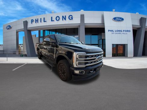 Used 2023 Ford F350 Platinum w/ FX4 Off-Road Package AWD/4WD image 8