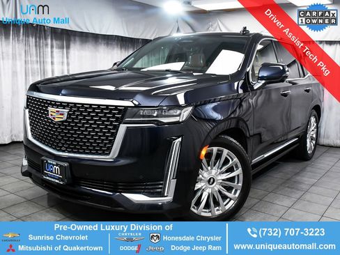 Used 2021 Cadillac Escalade Premium Luxury w/ Driver Assist Tech Package AWD/4WD image 1