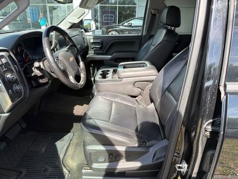 Used 2018 Chevrolet Silverado 1500 LT w/ All Star Edition AWD/4WD image 6