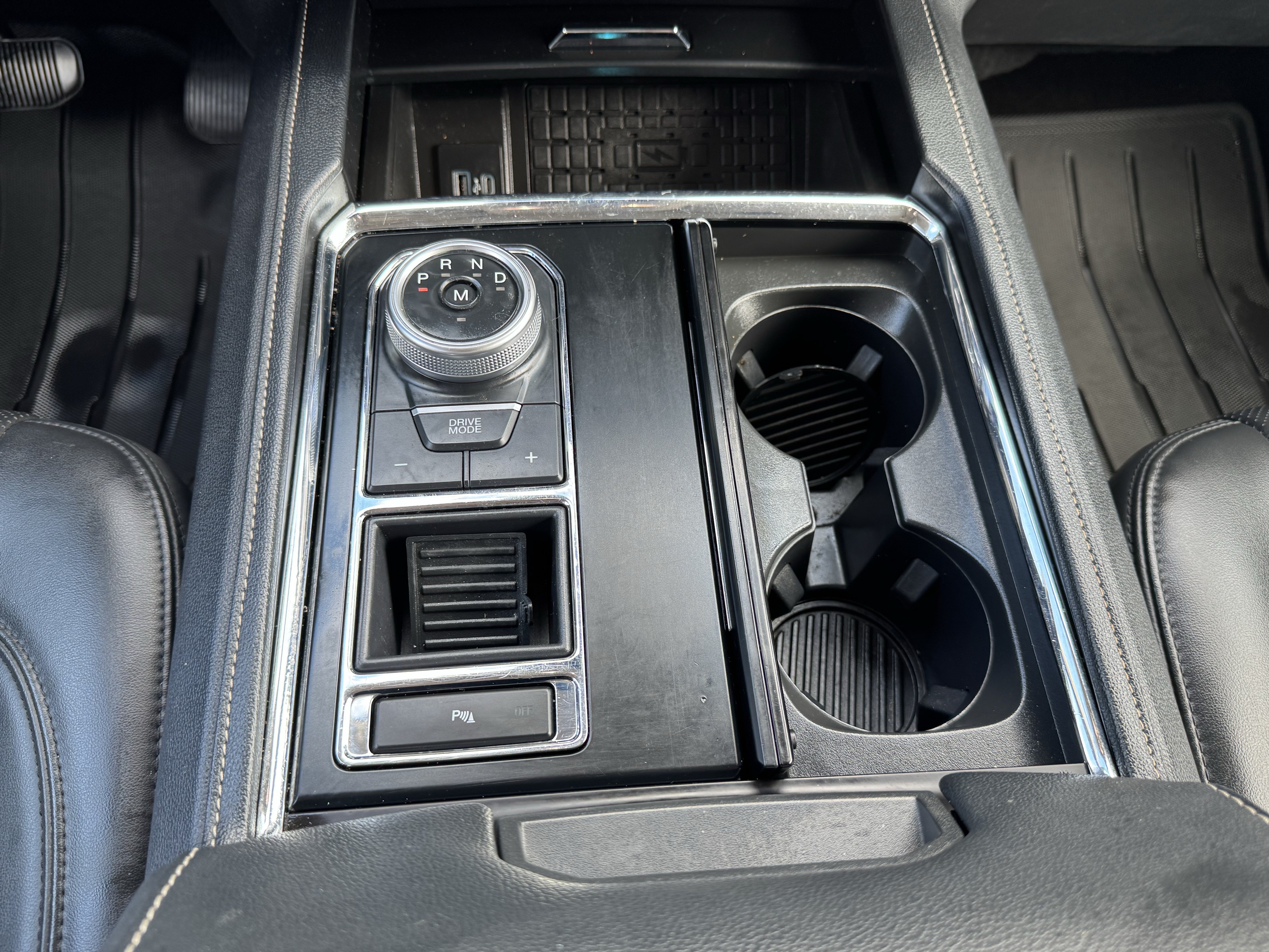 Used 2022 Ford Expedition XLT RWD image 24