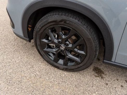 Used 2024 Honda HR-V Sport image 12