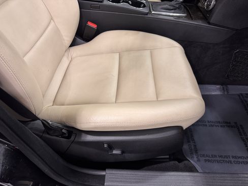 Used 2008 Mercedes-Benz C 350 Sport image 25