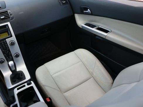 Used 2012 Volvo C30 image 22