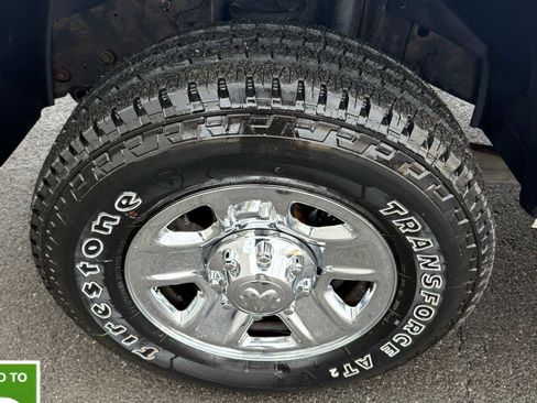 Used 2018 RAM 2500 Tradesman w/ Chrome Appearance Group image 29