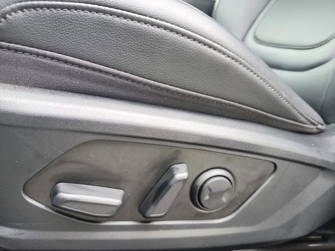 Certified 2025 Hyundai Santa Cruz SEL FWD image 15