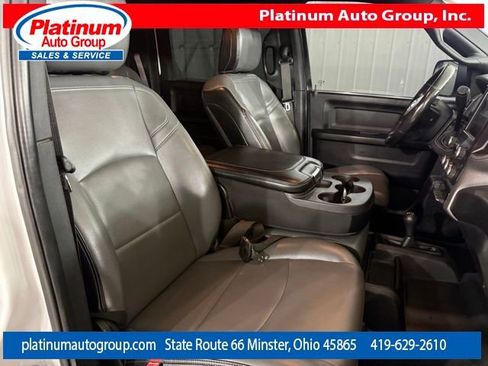 Used 2022 RAM 2500 Tradesman w/ Chrome Appearance Group image 34