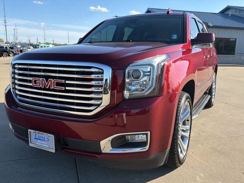 Used 2018 GMC Yukon SLT w/ Premium Edition image 2