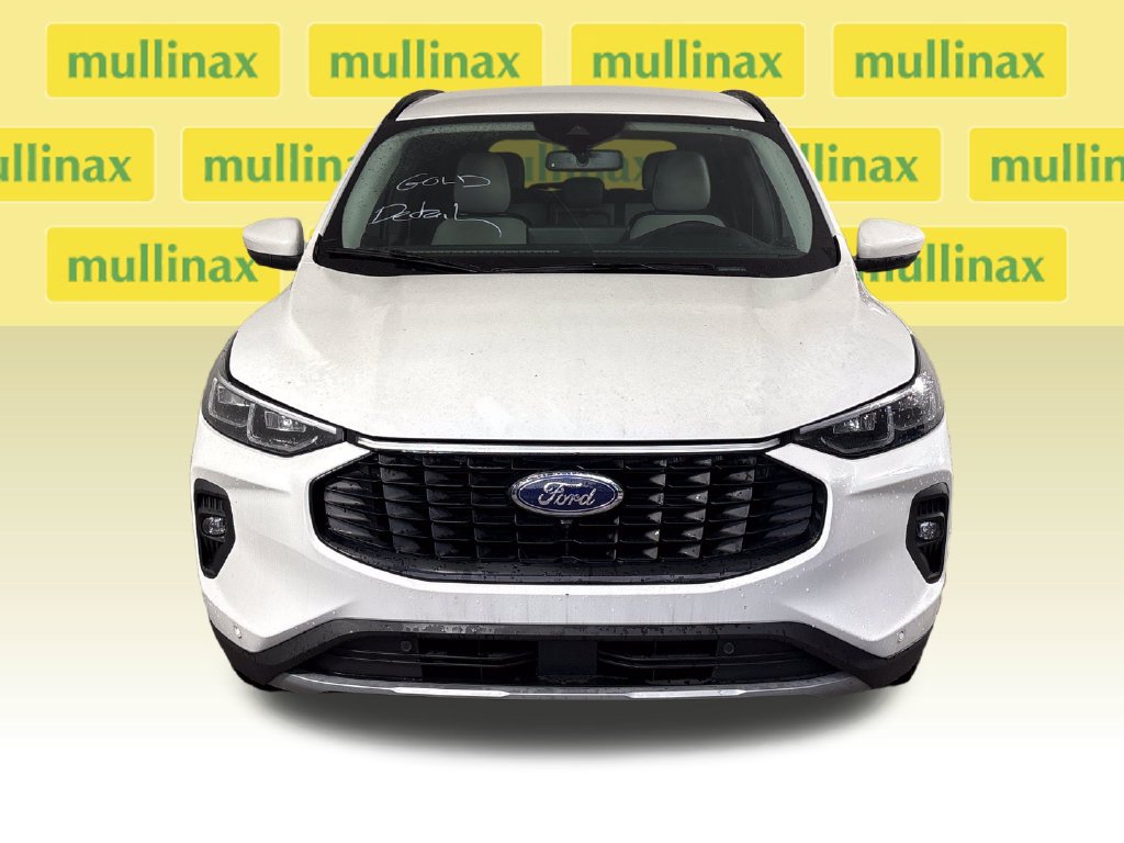 Certified 2025 Ford Escape SE w/ PHEV Premium Package FWD image 16