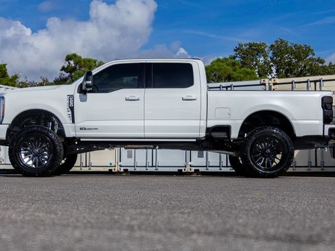 New 2025 Ford F250 Platinum image 8