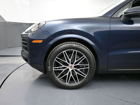 New 2026 Porsche Cayenne AWD/4WD image 12