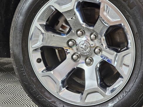 Used 2022 RAM 1500 Big Horn AWD/4WD image 8