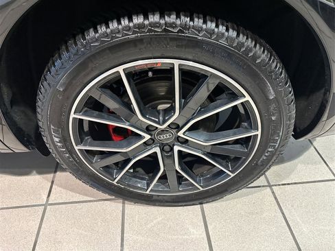 Used 2021 Audi SQ5 Premium Plus w/ Premium Plus Package image 29