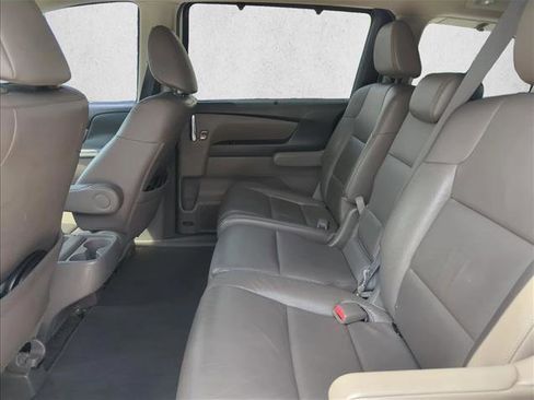 Used 2016 Honda Odyssey Touring Elite image 13