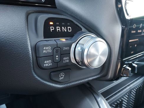 New 2026 RAM 1500 Laramie AWD/4WD image 26