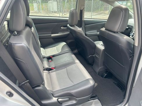 Used 2012 Toyota Prius V Five FWD image 14