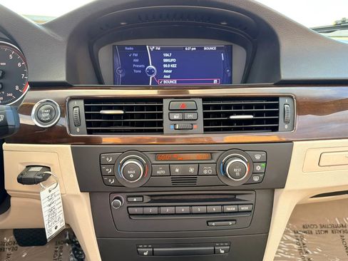 Used 2009 BMW 335i Convertible RWD image 23