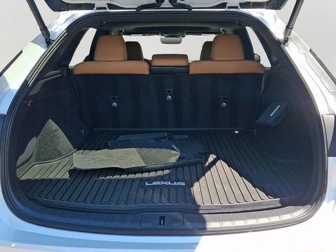 Used 2024 Lexus RX 350 Premium w/ Accessory Package AWD/4WD image 29