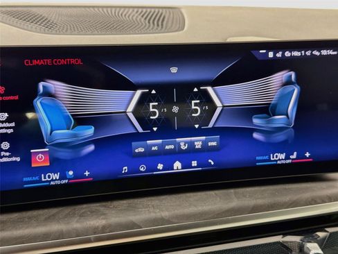 New 2026 BMW X5 xDrive40i w/ Climate Comfort Package AWD/4WD image 16