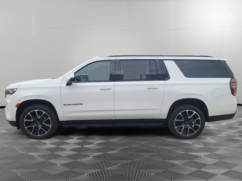 Used 2024 Chevrolet Suburban RST w/ Luxury Package AWD/4WD image 2