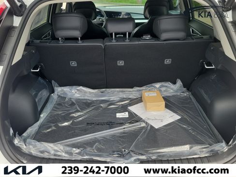 New 2026 Kia Niro EX w/ EX Premium Package FWD image 10