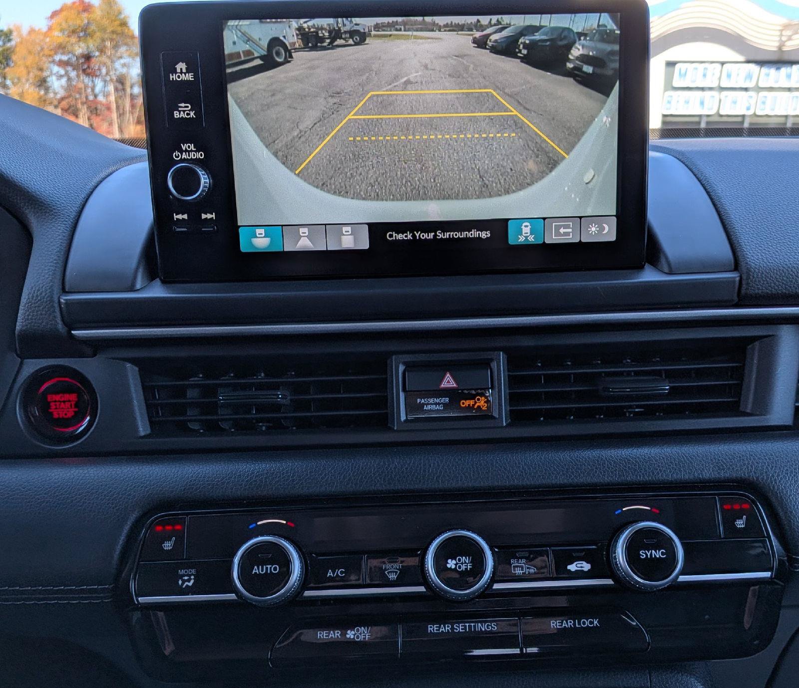 Certified 2025 Honda Pilot Touring image 19