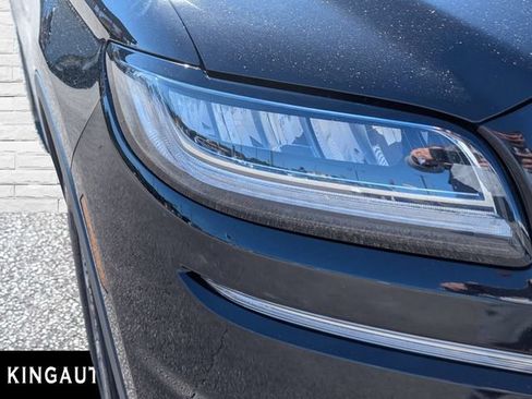 Used 2022 Lincoln Nautilus Reserve FWD image 20
