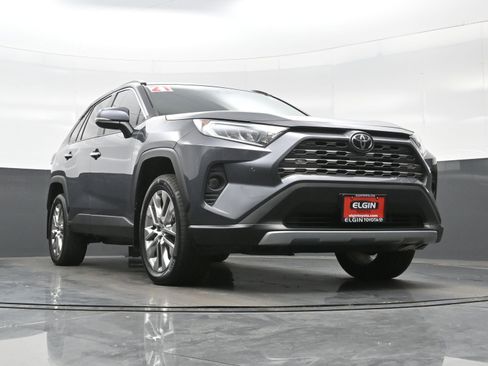 Used 2021 Toyota RAV4 Limited w/ Limited Grade Weather Package AWD/4WD image 25