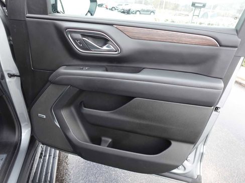 Used 2023 Chevrolet Tahoe High Country w/ Premium Package AWD/4WD image 30