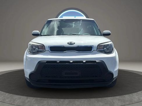 Used 2016 Kia Soul FWD image 4