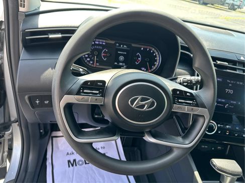 Certified 2023 Hyundai Tucson SEL AWD/4WD image 18