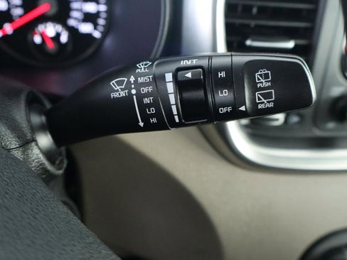 Used 2016 Kia Sorento EX image 24