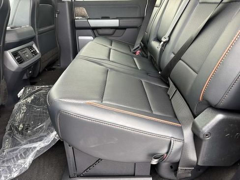 New 2026 Ford F250 Lariat w/ FX4 Off-Road Package AWD/4WD image 17
