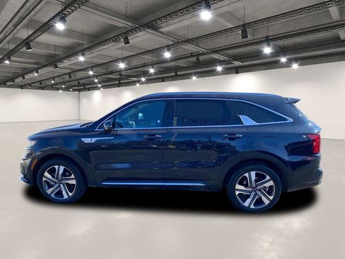 Certified 2023 Kia Sorento EX AWD/4WD image 5