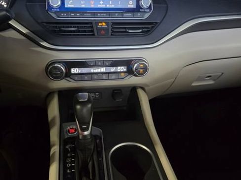 Used 2019 Nissan Altima 2.5 SV AWD/4WD image 30
