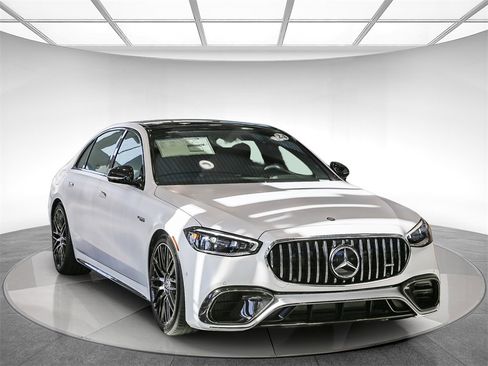 Used 2024 Mercedes-Benz S 63 AMG S image 5