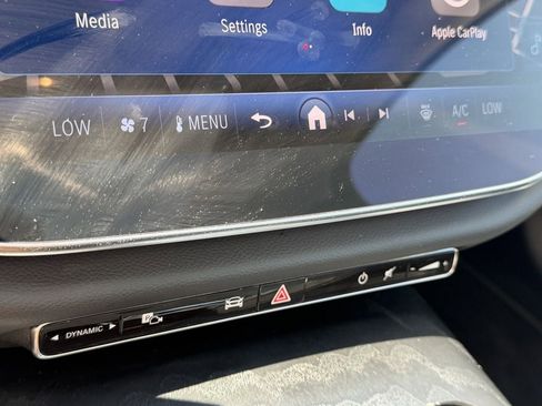 Used 2025 Mercedes-Benz E 350 4MATIC Sedan image 20