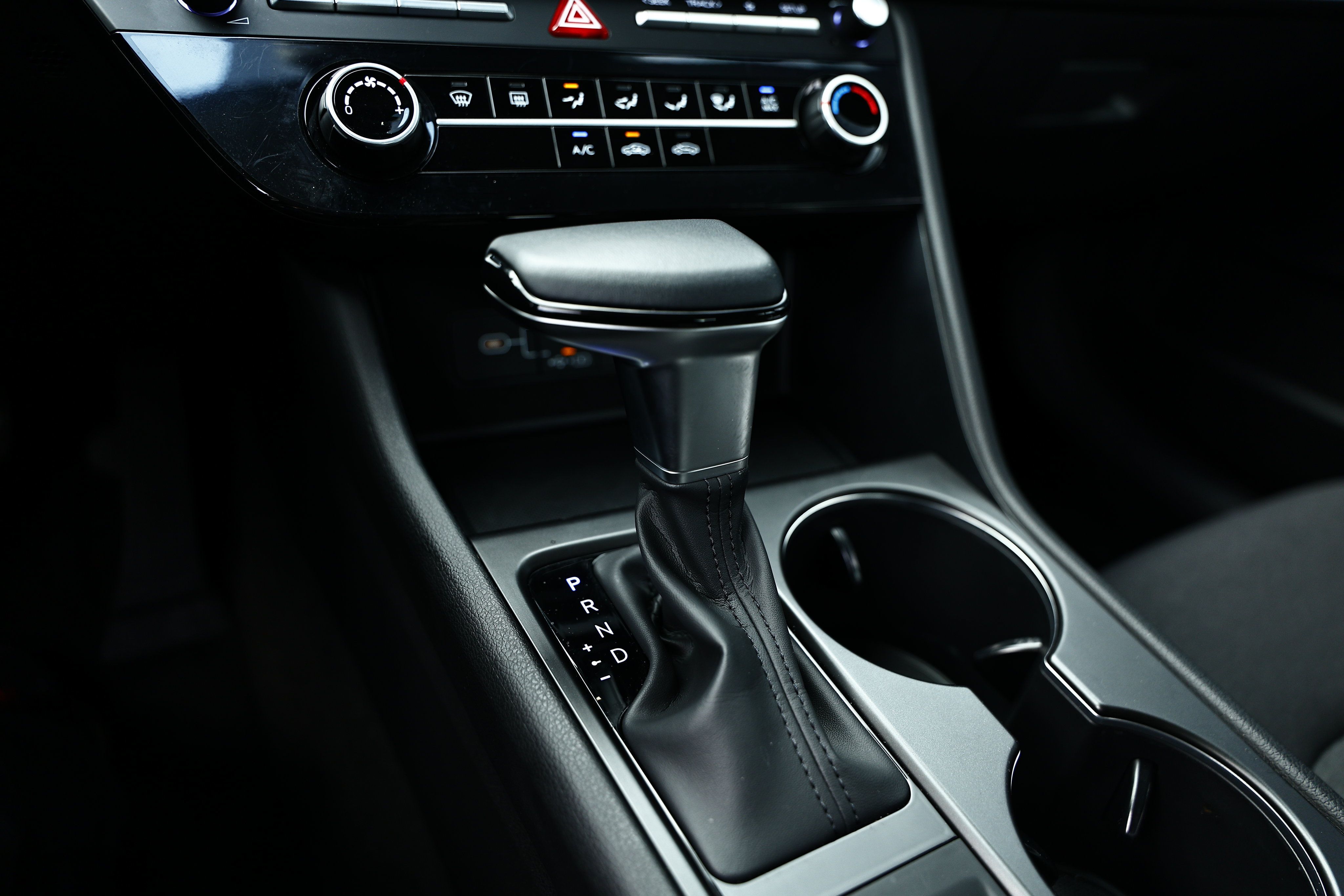 Certified 2025 Hyundai Sonata SE FWD image 38