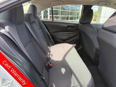 Used 2022 Toyota Corolla LE FWD image 12