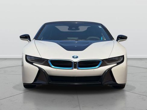 Used 2019 BMW i8 Roadster AWD/4WD image 2
