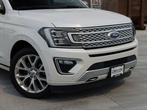 Used 2019 Ford Expedition Max Platinum AWD/4WD image 3