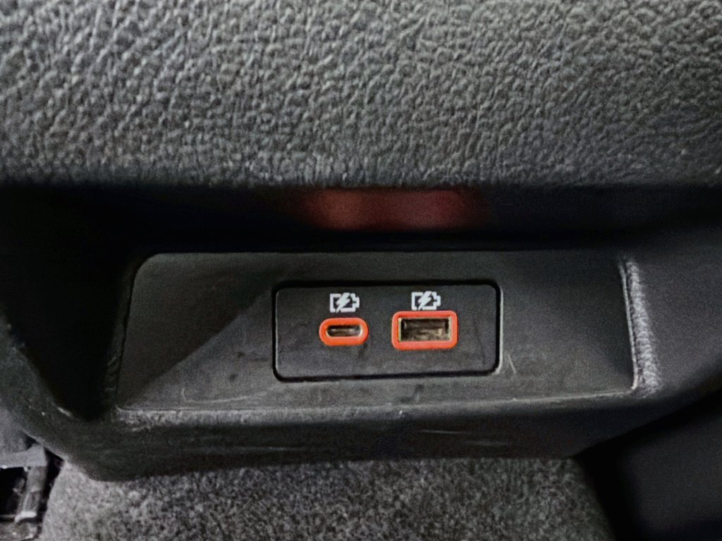 Used 2025 Nissan Altima 2.5 SV FWD image 27