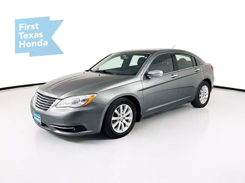 Used 2013 Chrysler 200 Limited w/ Sun/Sound Group image 3