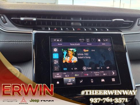 New 2025 Jeep Grand Cherokee Altitude w/ Trailer Tow Package image 10