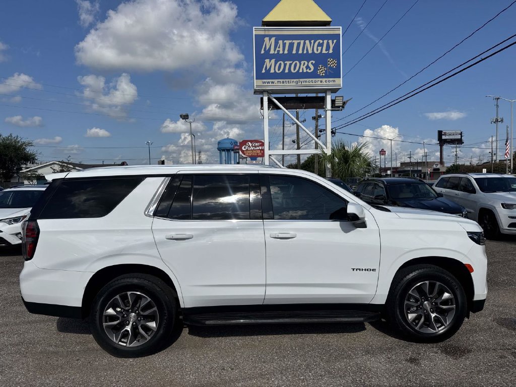 Used 2022 Chevrolet Tahoe LT w/ Luxury Package RWD image 10