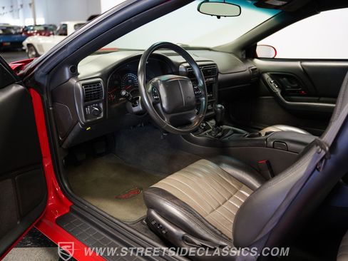 Used 2002 Chevrolet Camaro Z28 w/ SS Performance/Appearance Pkg image 4