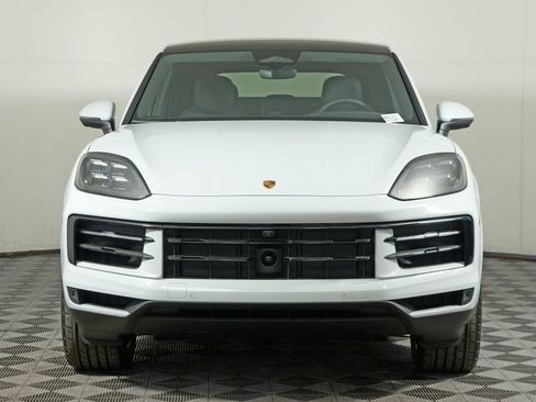 New 2026 Porsche Cayenne Coupe AWD/4WD image 10